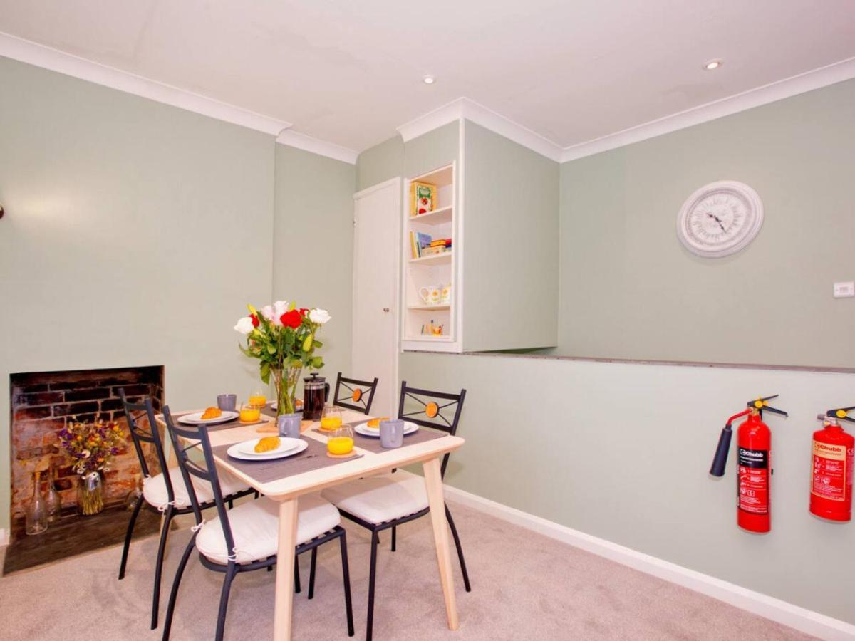 Lovely 2-Bed Apartment Colyton, Nr. Jurassic Coast Kültér fotó